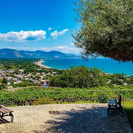 Apartment Casa Di Ulisse Vista Mare-free Parking-wi-fi *