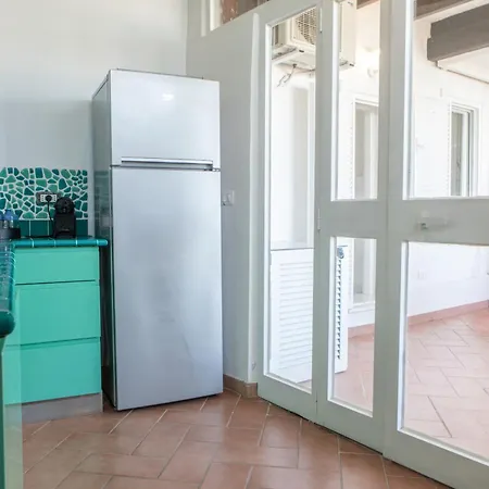 Apartment Casa Di Ulisse Vista Mare-free Parking-wi-fi *